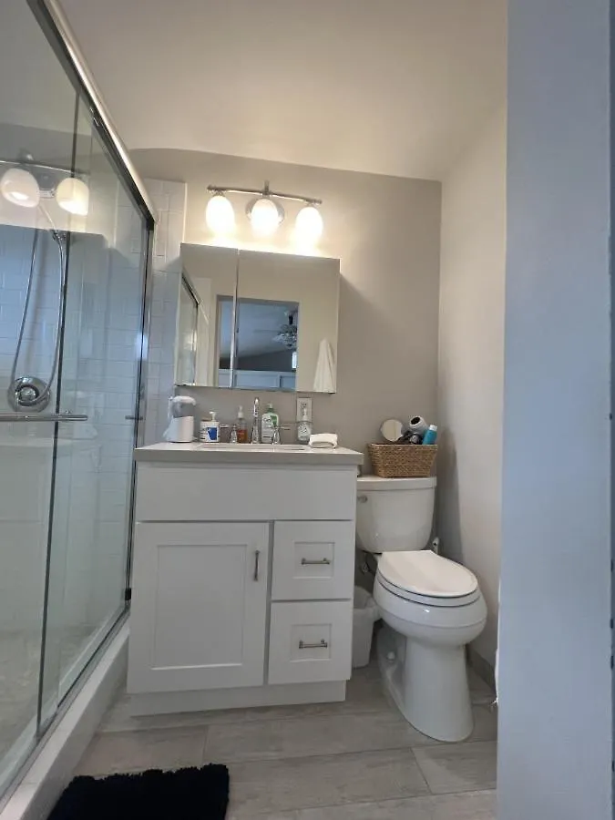Heart Of Corona Del Mar 2 Bed 2 Bath Gem Huge Patio And Front Yard Newport Beach