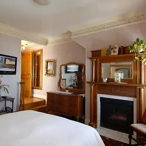 Bed & Breakfast Doryman's Oceanfront, Newport Beach